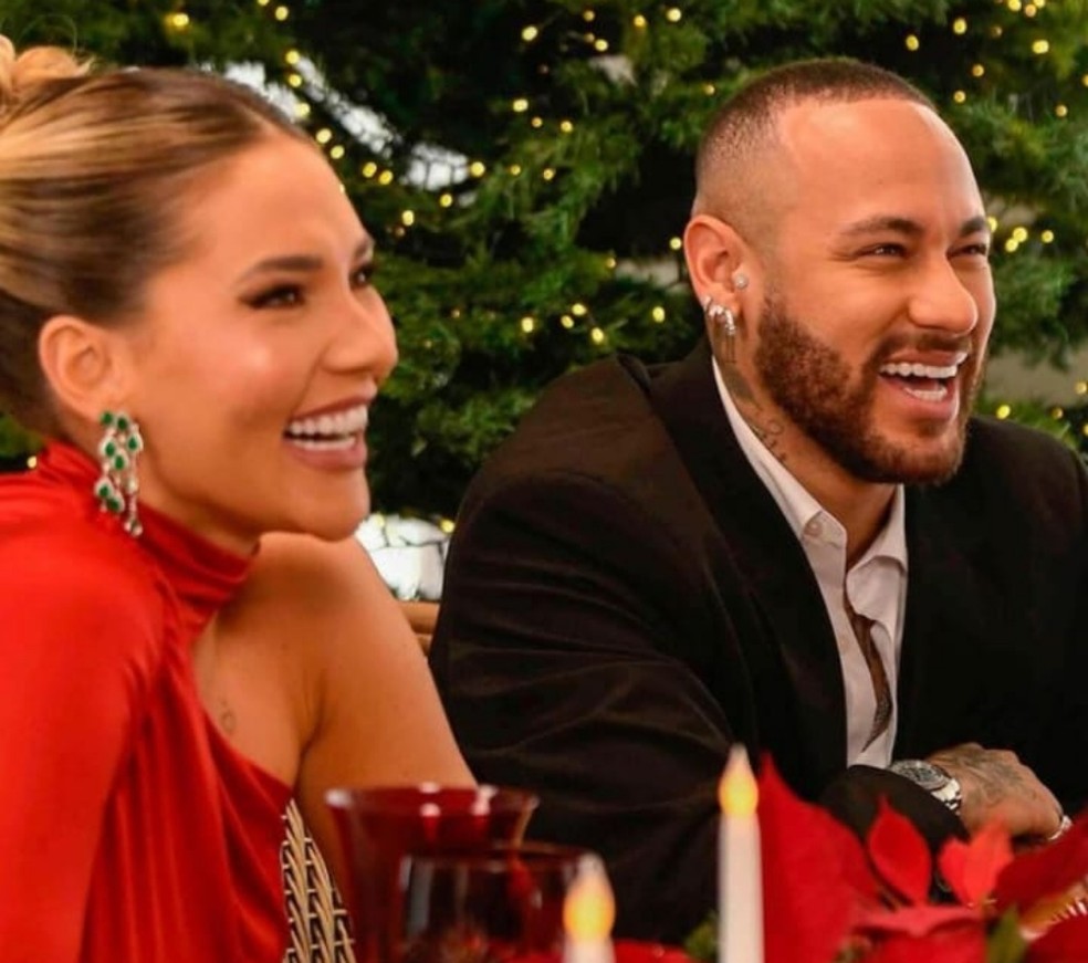 Virgínia Fonseca divide opiniões por protagonizar campanha de Natal com ...