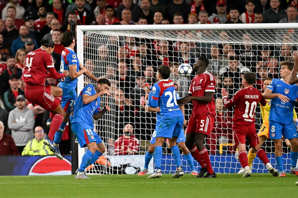 Champions League: Bayern vence Chelsea, Liverpool supera Atlético de ...