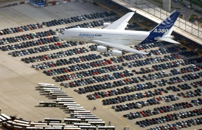 Discuss&atilde;o entre piloto da Emirates e controlador a&eacute;reo em Nova York &eacute; divulgada: 'Seja mais profissional'