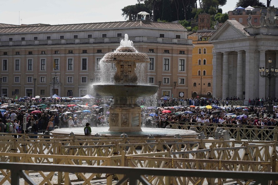 Cidadania vaticana: nacionalidade mais rara do mundo é concedida apenas ...