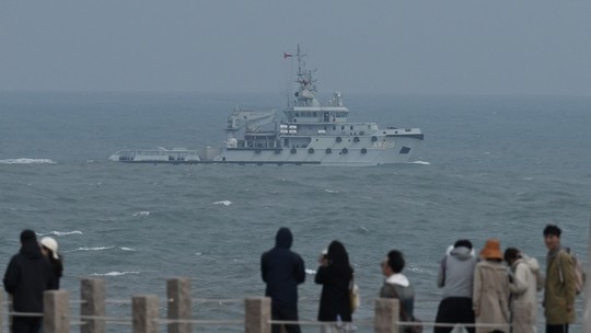China faz exercícios militares com simulação de 'cerco total' a Taiwan