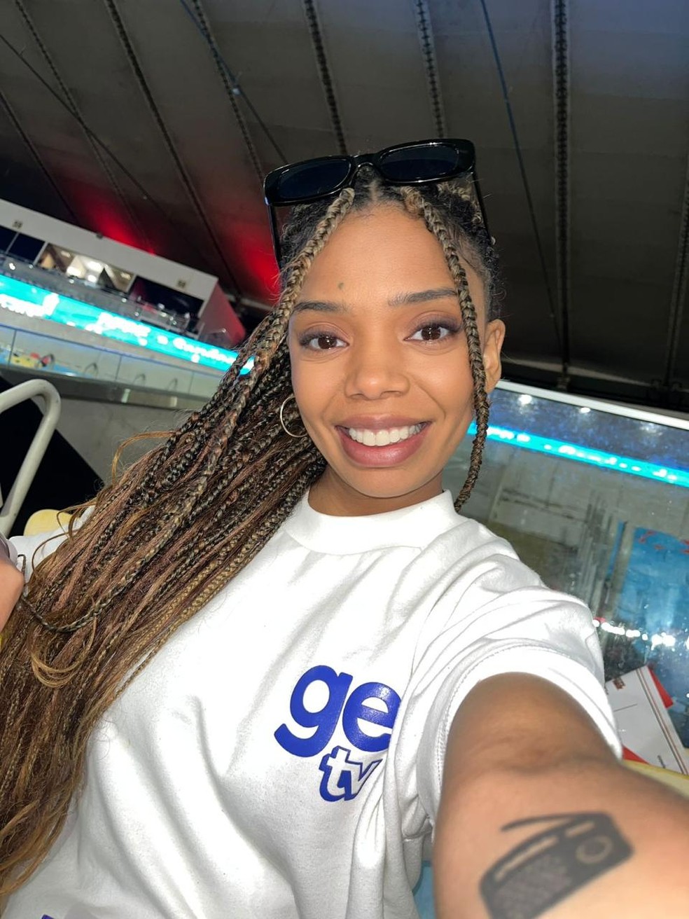 Jordana Araújo sofreu ataque racista e respondeu publicamente — Foto: Reprodução Instagram