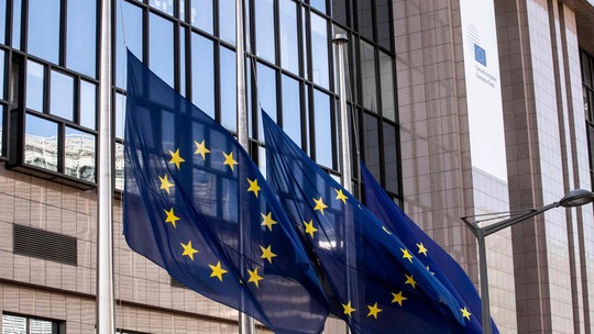 União Europeia aprova subsídio de US$ 8,6 bilhões para pesquisas de chips semicondutores