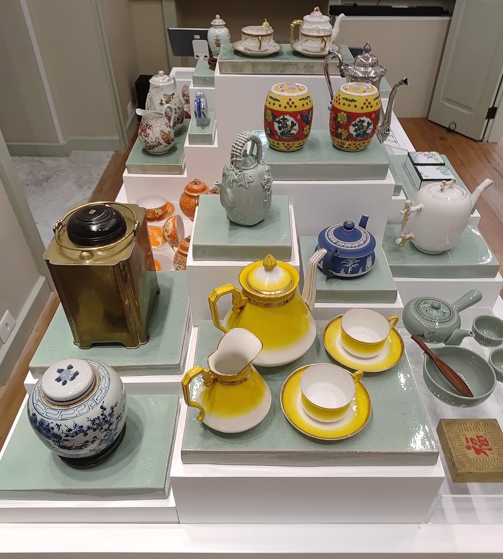 Aparelhos de chá que serão exibidos na Casa Pacheco Leão, no Jardim Botânico — Foto: Divulgação/Jardim Botânico