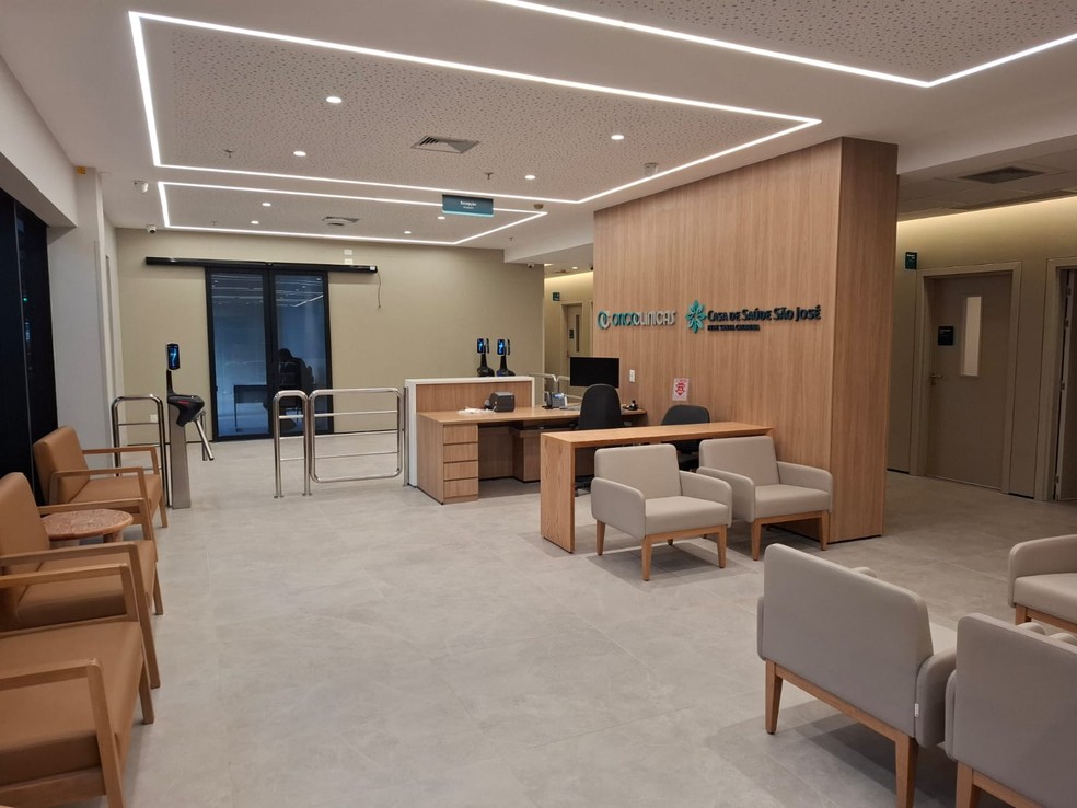 Hall de entrada do novo centro de tratamento oncológico — Foto: Reprodução