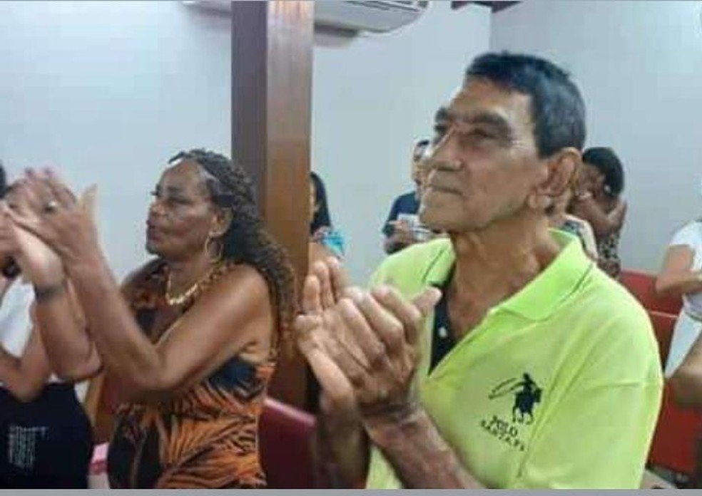 Cl&eacute;a e Valter eram um casal e se uniram h&aacute; pouco mais de um m&ecirc;s &mdash; Foto: Arquivo Pessoal