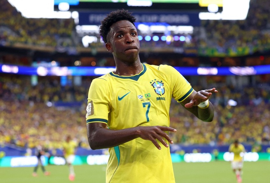 Vini Jr assume a bronca e vira a grande referência do Brasil na Copa.