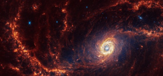 Spiral galaxy NGC 1672 — Photo: NASA