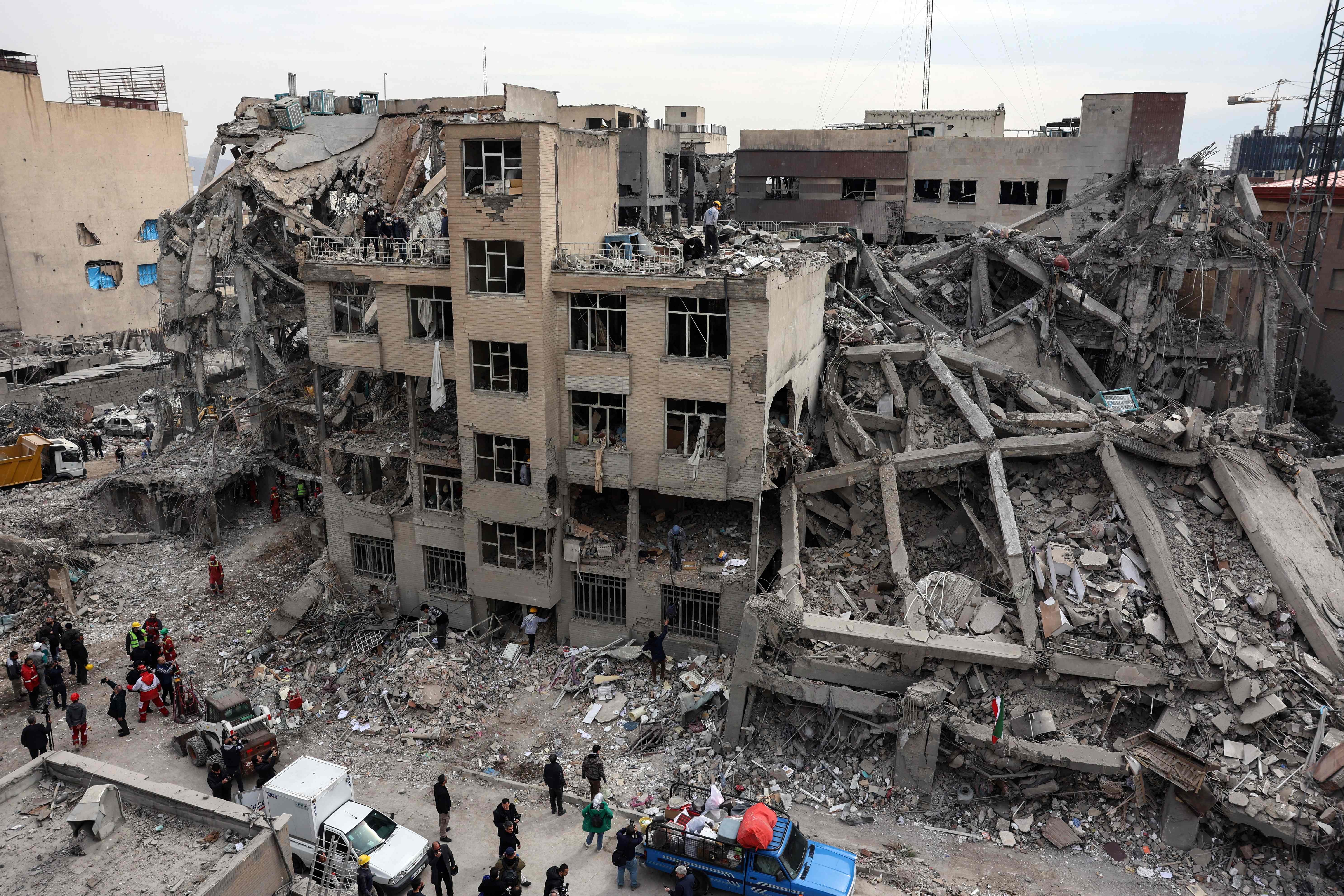 Ataques do Ir&atilde; deixam oito feridos em Israel