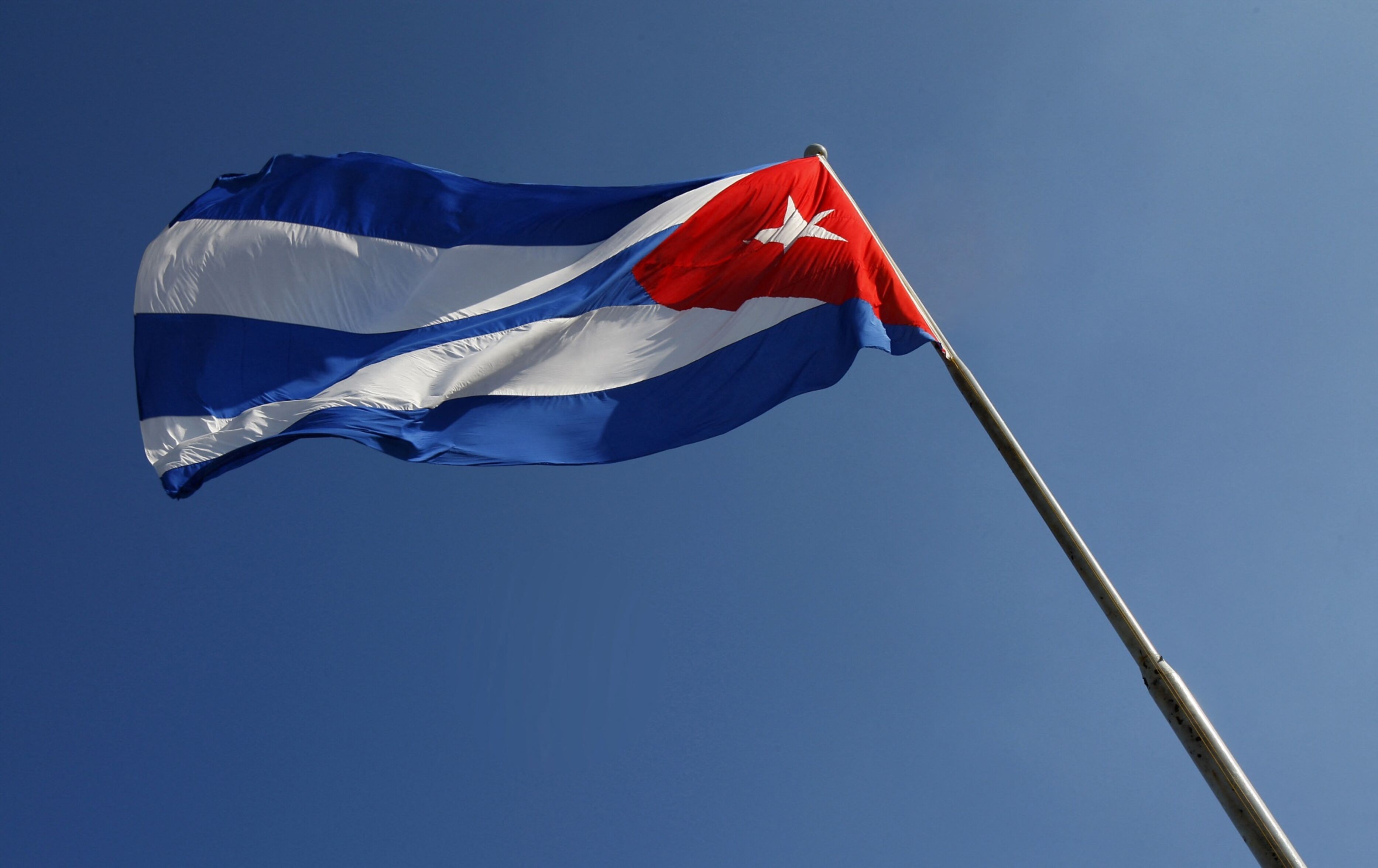 Diretor da CIA se reuniu com autoridades cubanas em Havana, afirma governo comunista