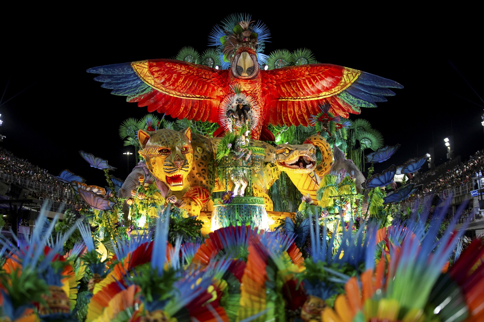 Qual é a escola favorita do carnaval 2025 no Rio? Veja avaliação de Aydano  André Motta