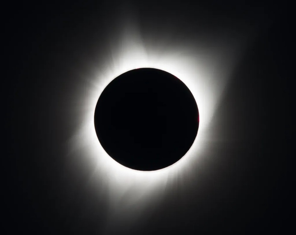 Corona Solar — Foto: NASA/Aubrey Gemignani