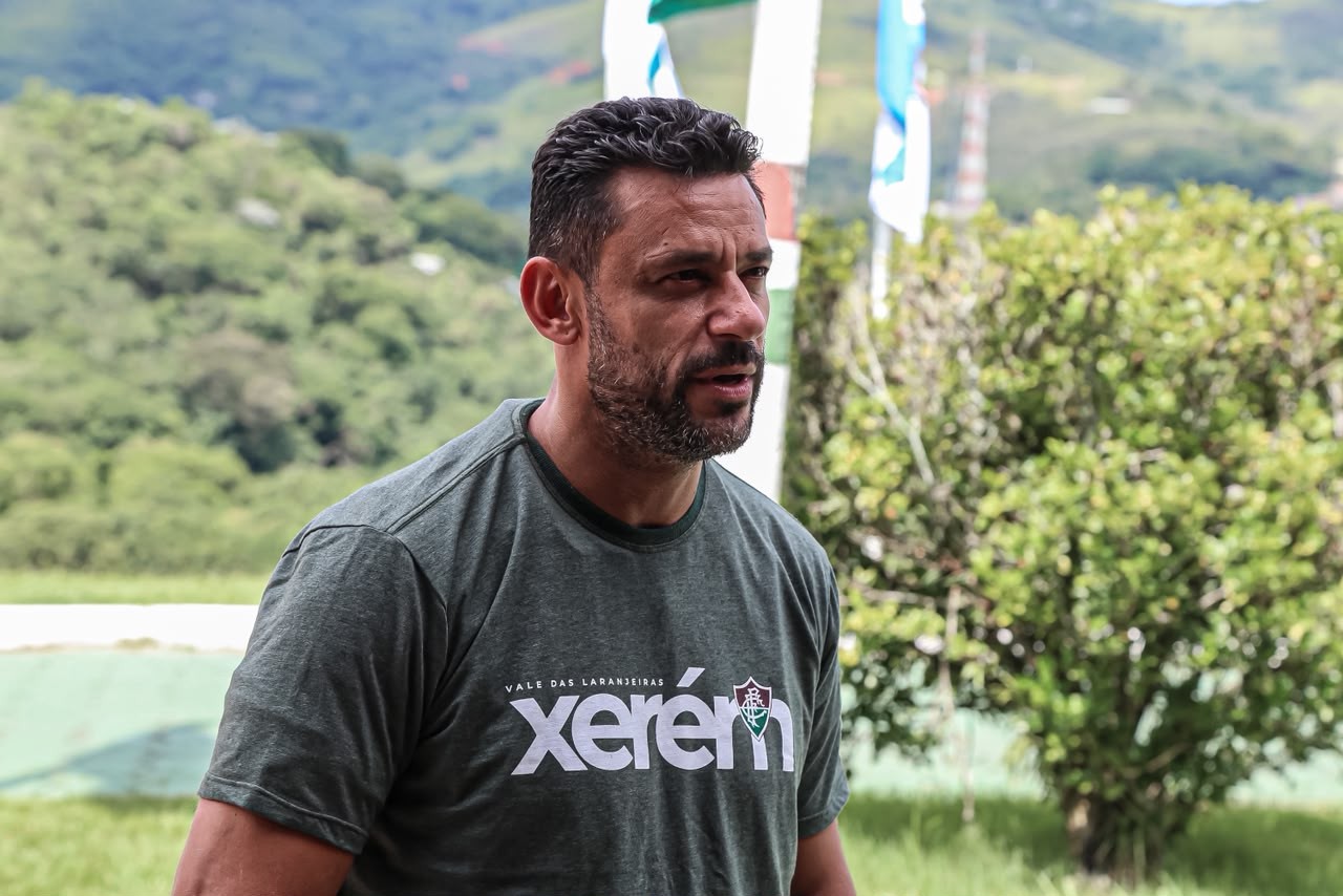 Acerto recente, idolatria e conhecimento interno do Fluminense: entenda o retorno de Fred como técnico do sub-20
