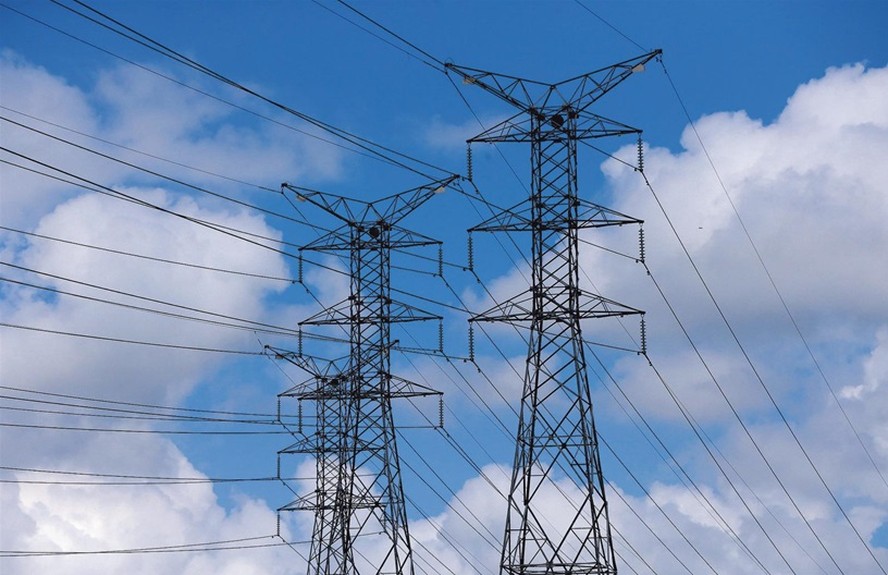 Energia elétrica deve puxar deflação no mês, mas alívio pode ser temporário