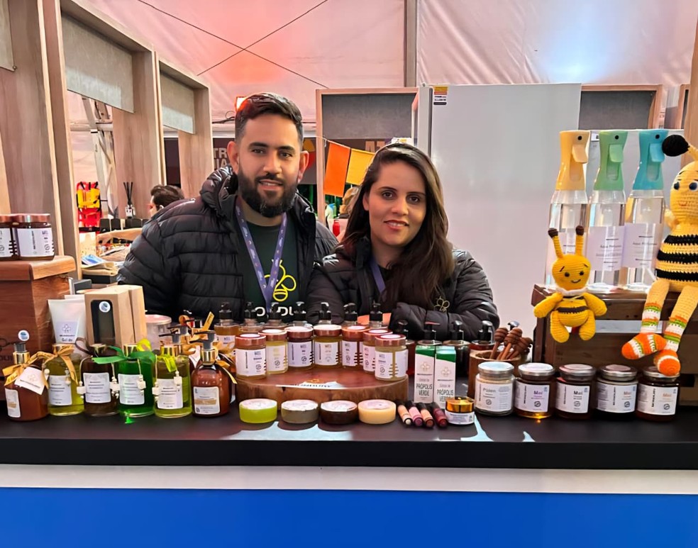 Mondury, que produz mel de abelhas nativas da Mata Atlântica, vai estar presente na Feira de Produtores do SP Gastronomia — Foto: Divulgação