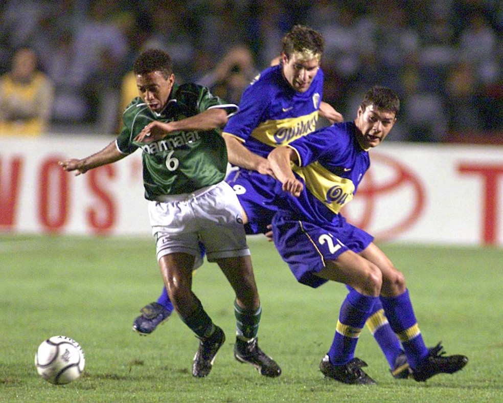 Palmeiras na final da Libertadores de 2000 — Foto: AFP