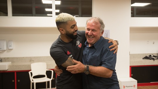 'Vai passar': como Zico reagiu nos bastidores à declaração de presidente do Flamengo