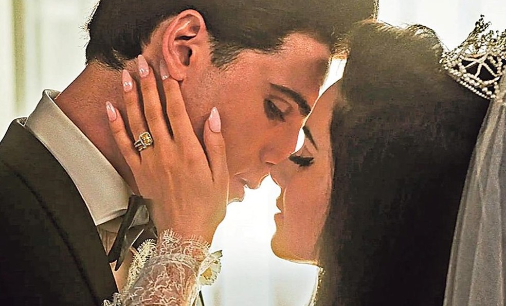 ‘Priscilla’. No longa de Sofia Coppola, Jacob Elordi vive Elvis Presley, e Cailee Spaeny, sua ex-mulher — Foto: Reprodução