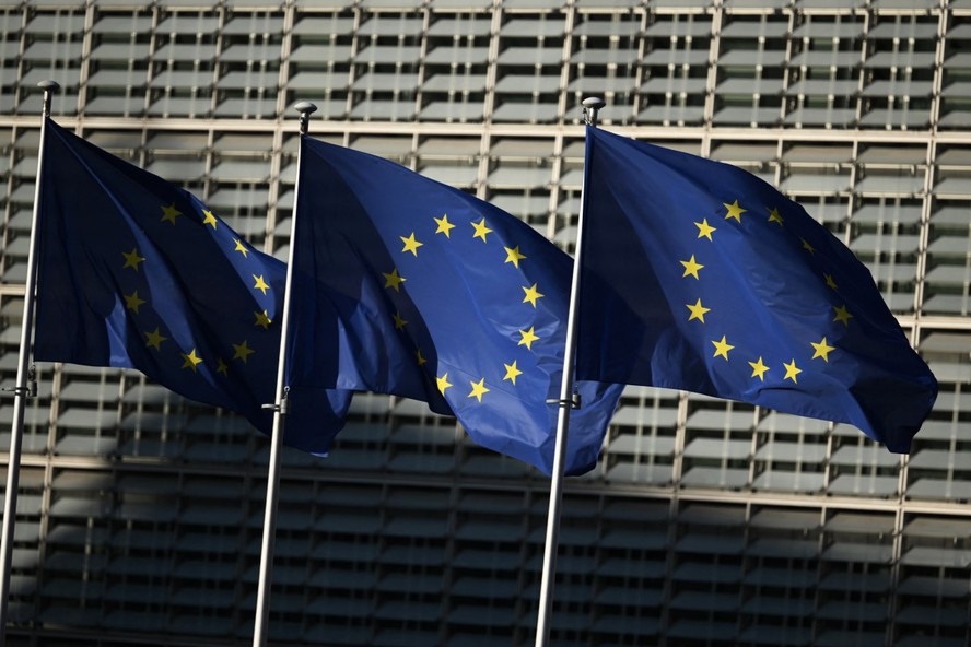 Acordo comercial entre a União Europeia e o Mercosul facilitaria a entrada na Europa de alimentos como carne, arroz, mel ou soja de países sul-americanos