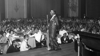 Apresentação de Nat KIng Cole, no Golden Room do Hotel Copacabana Palace em 1959 — Foto: Arquivo / Agência O Globo