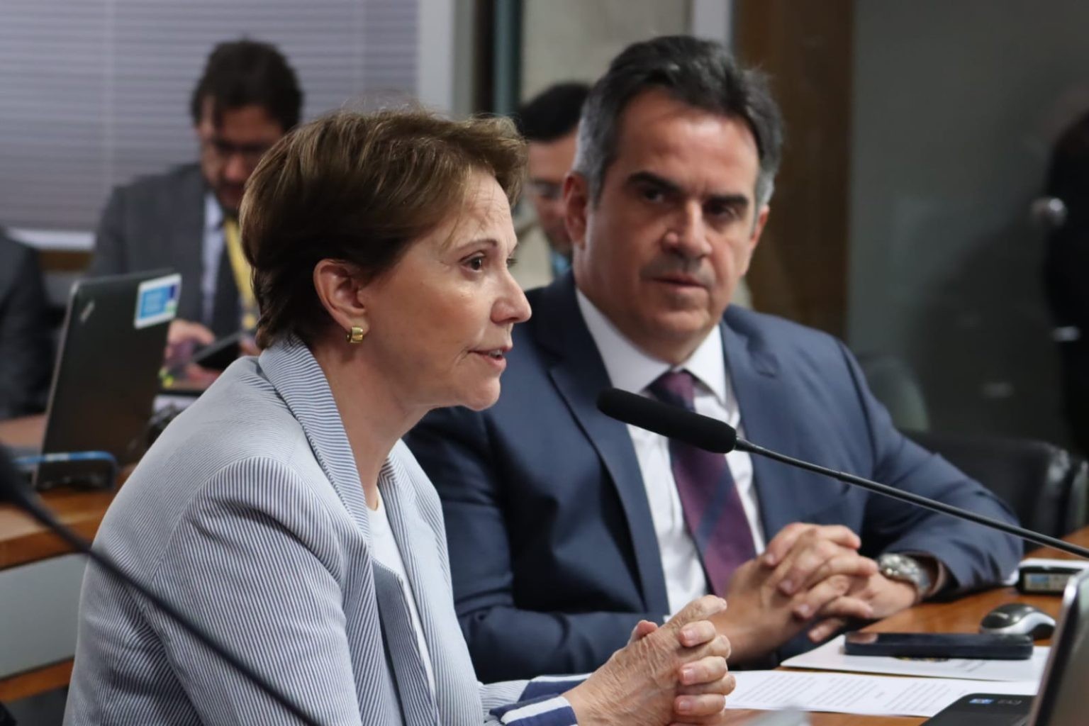 O número que levou Ciro Nogueira a rejeitar coligação com Flávio Bolsonaro - QTU Questões do Universo