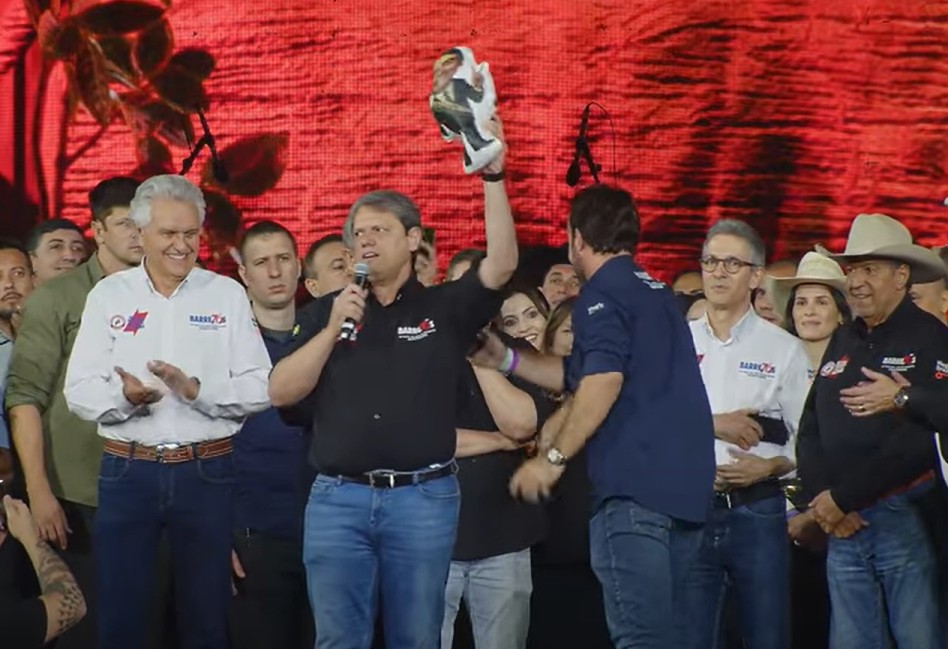 Bolsonarismo vê arranjo do ‘sistema’ para forçar candidatura Tarcisio