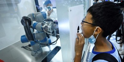 China anuncia seu 'robô' de Inteligência Artificial - Hora do Povo