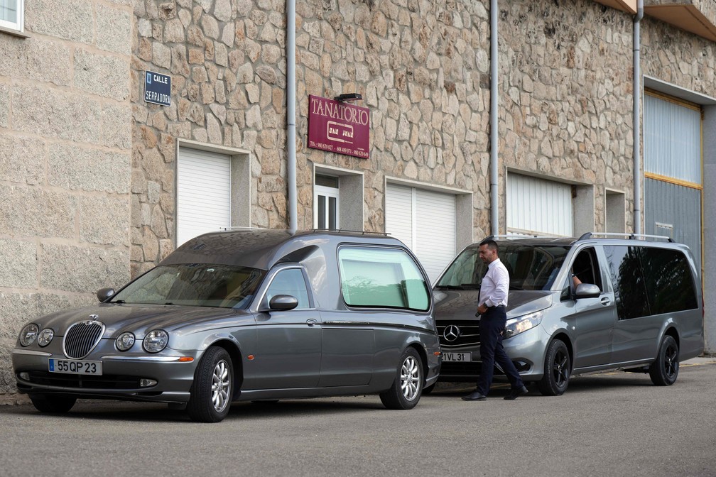 Corpos dos atletas estão na Espanha — Foto: Cesar Manso / AFP
