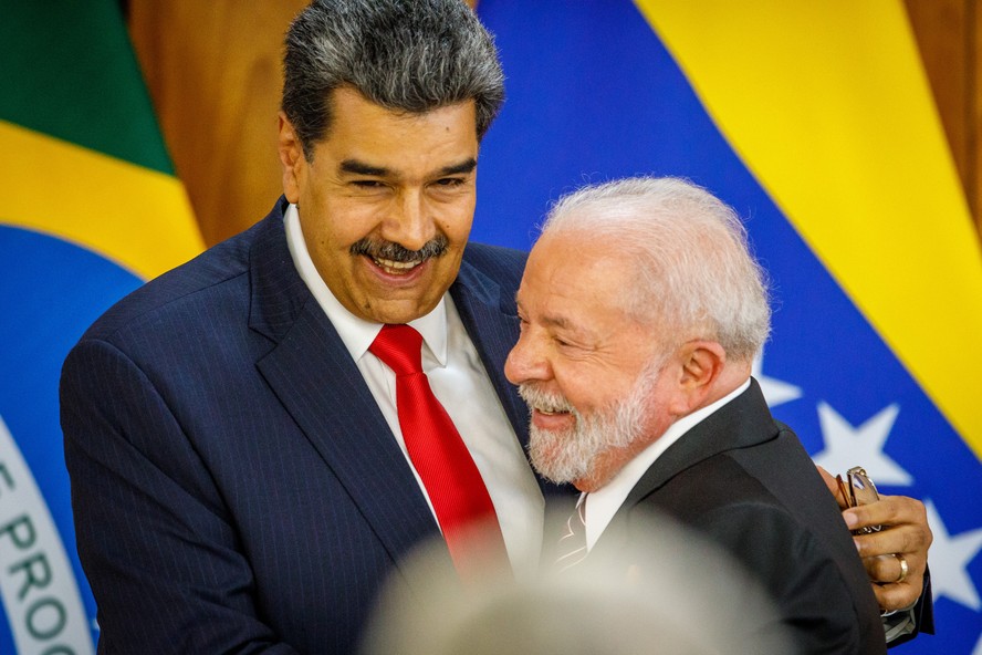 O presidente venezuelano Nicolás Maduro e o presidente Lula
