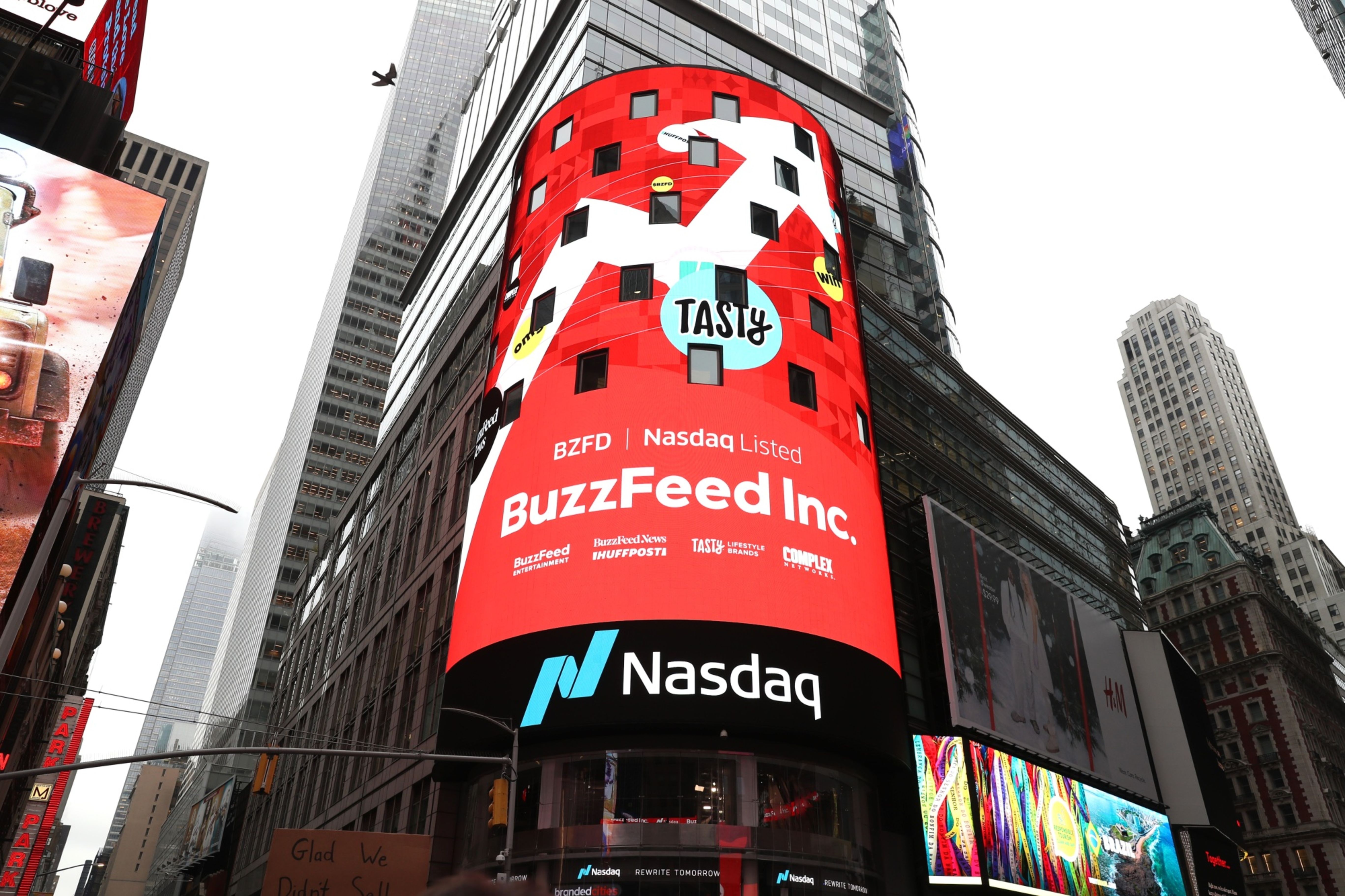 Lembra do BuzzFeed? Empresário quer transformar site que popularizou quizzes, listas e memes em um superapp de streaming