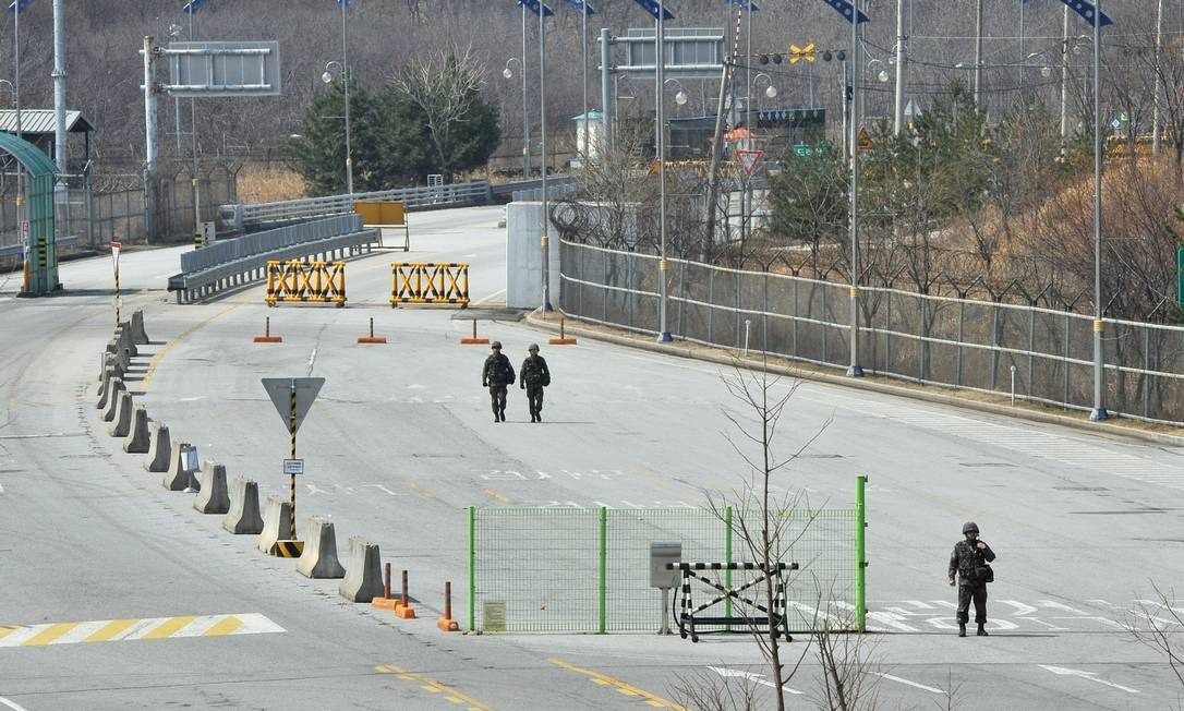 Coreia do Norte é condenada a pagar US$ 32,5 milhões a Seul por explodir escritório