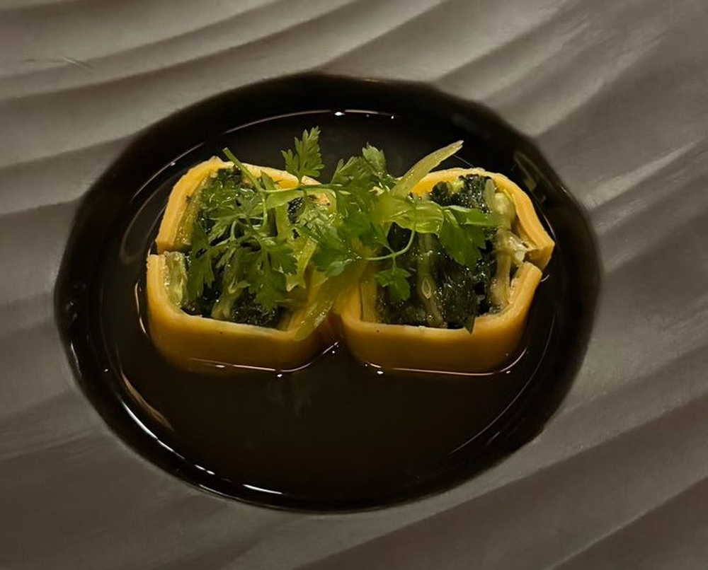 O Crítico Antigourmet | Novo menu do D.O.M. alterna brilhantismo e descaso