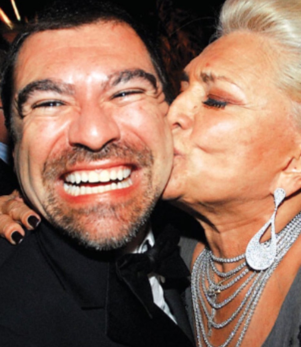 Hebe Camargo morreu após sofrer parada cardíaca e deixou um filho — Foto: Reprodução Instagram