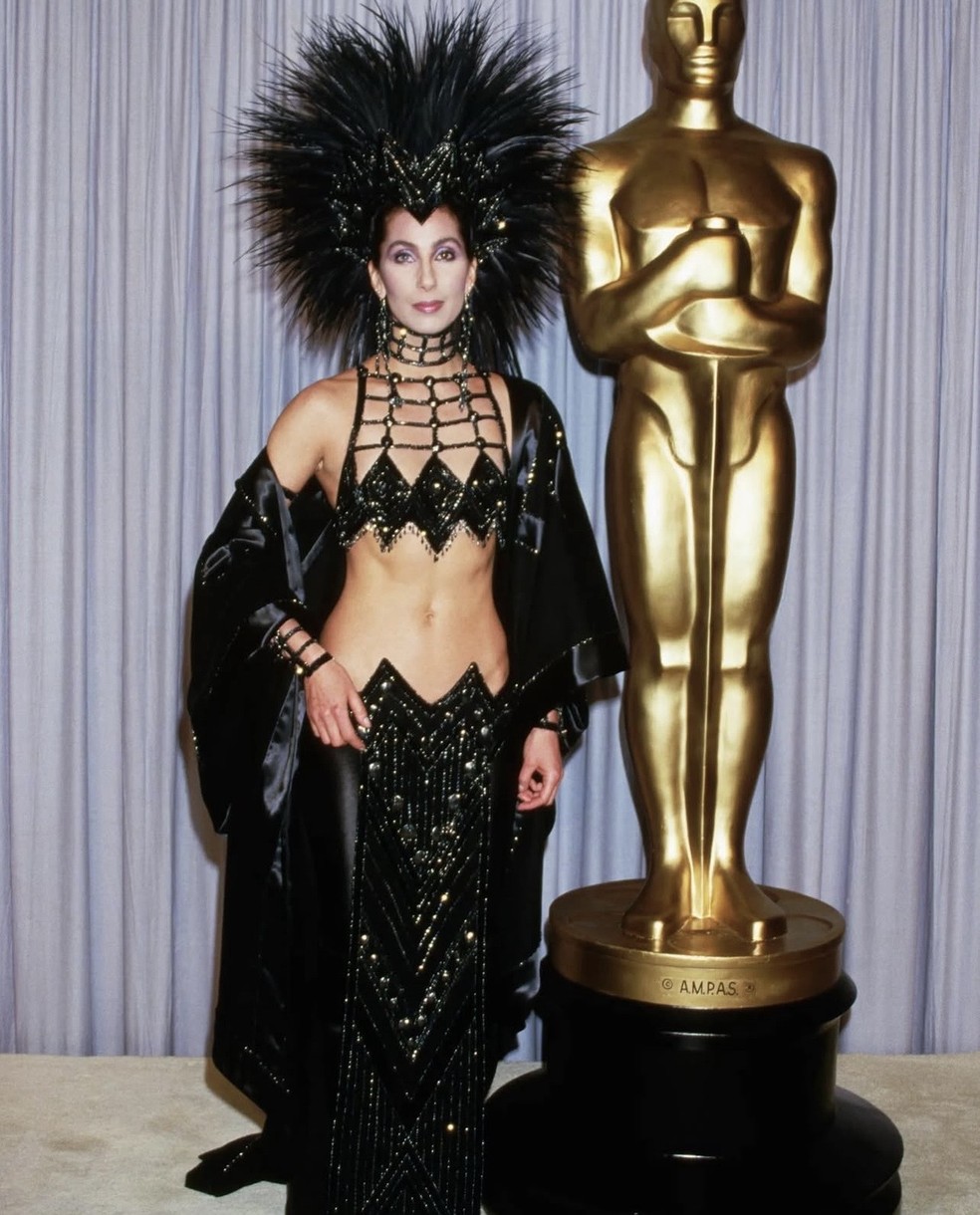 Cher no Oscar de 1986 — Foto: Reprodução do Instagram