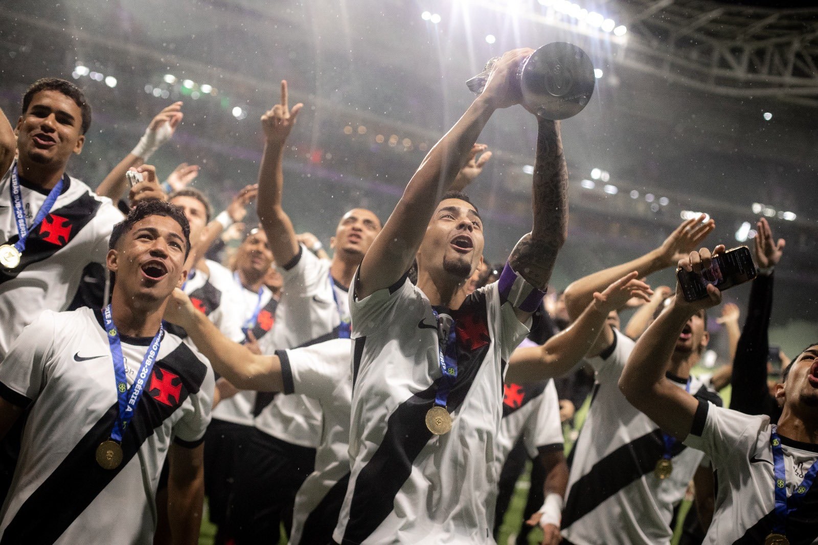 Quem são os campeões brasileiros sub-20 pelo Vasco? Veja joias e os que já atuaram no profissional - Foto