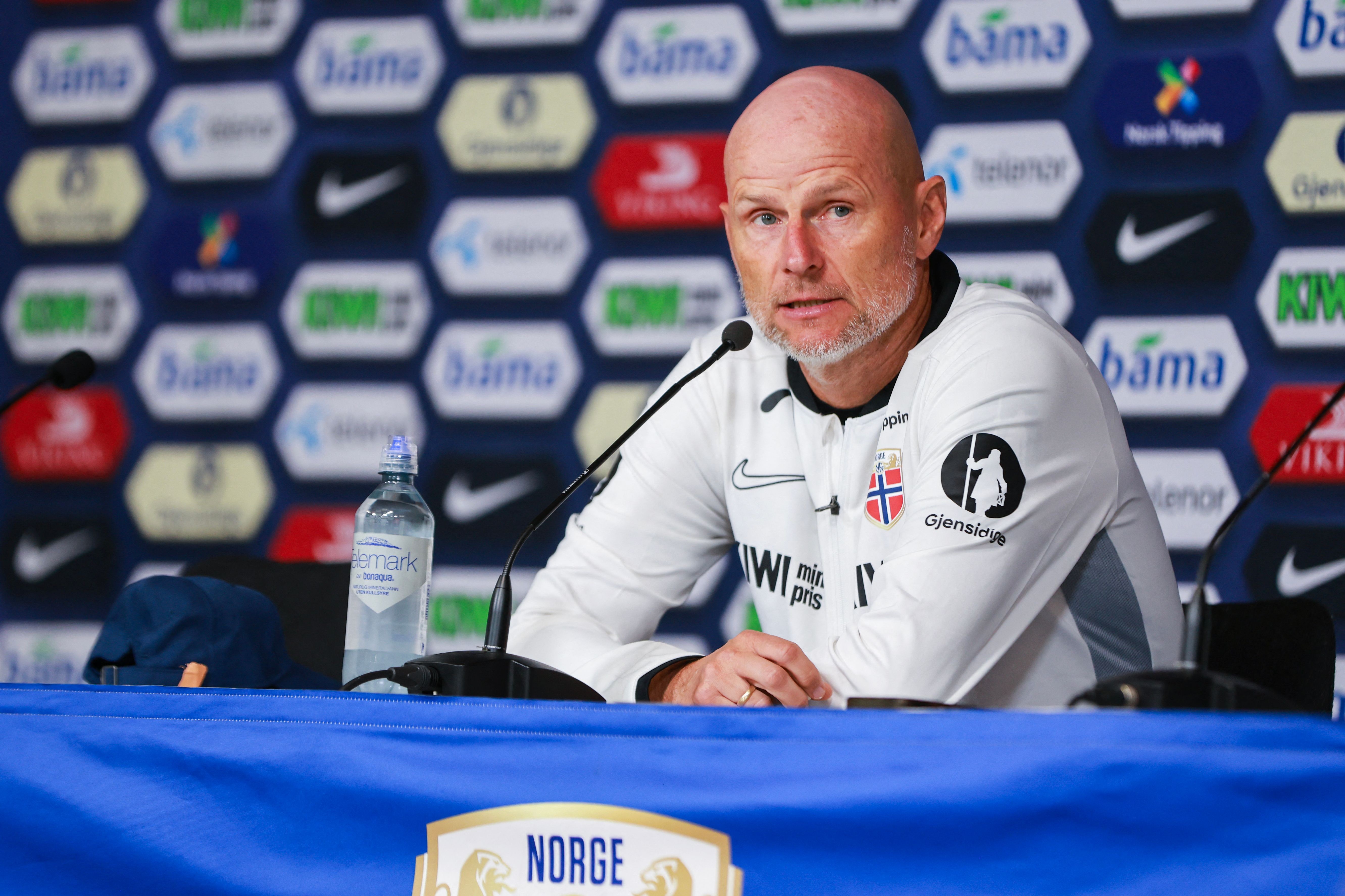 Técnico da Noruega detona seleção da Escócia após cancelamen