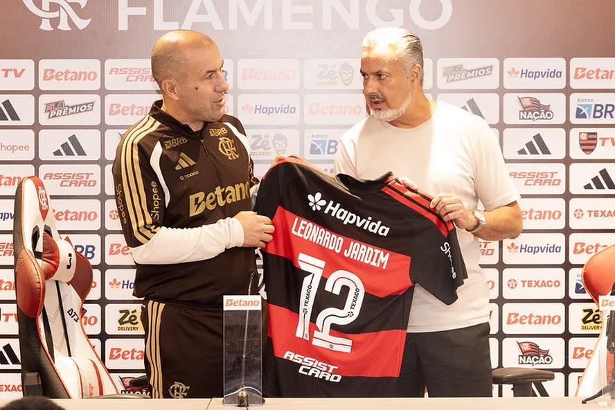 Boto e Leonardo Jardim
