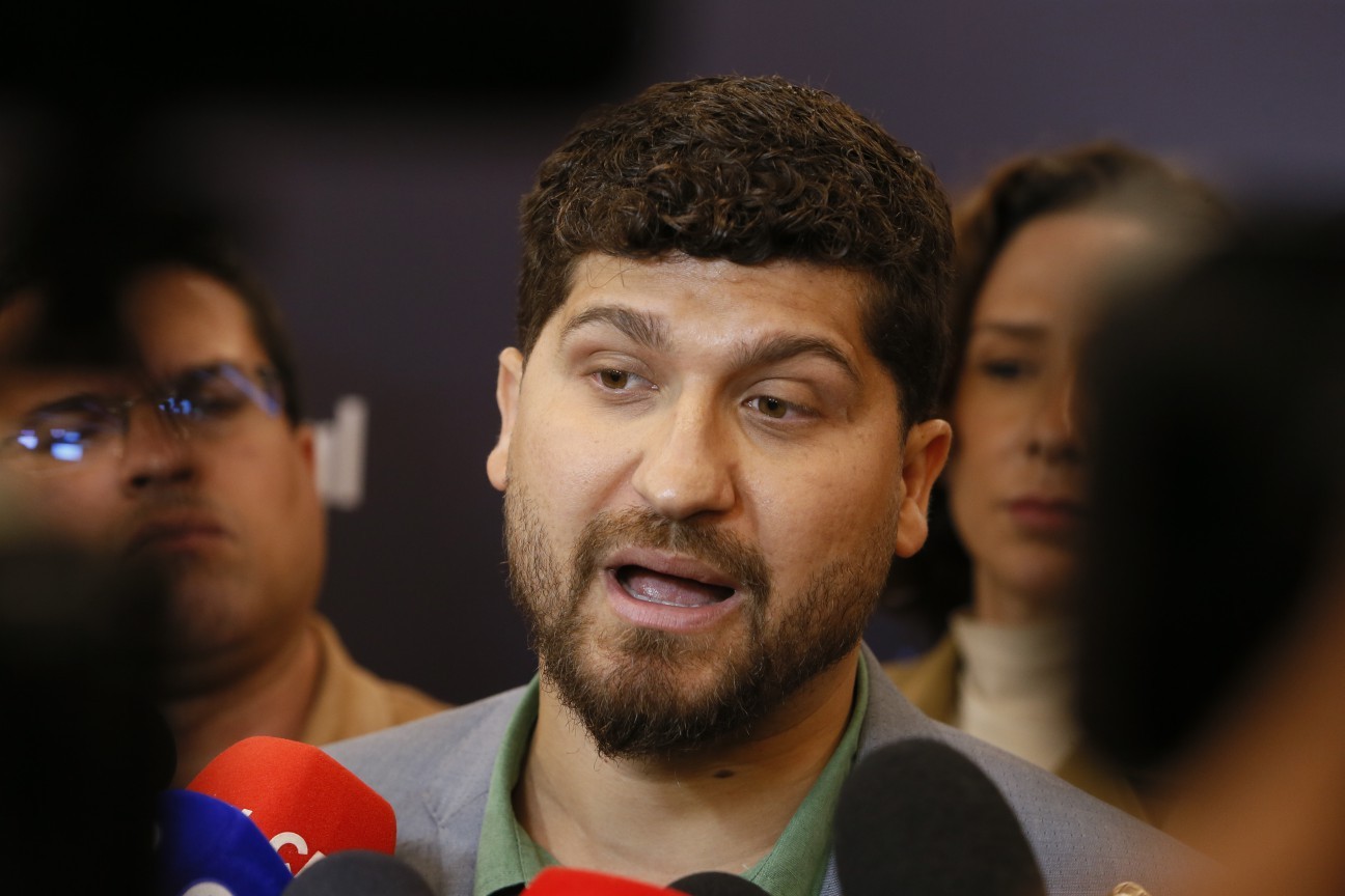 Em sabatina, William Siri cita 'confusão' na esquerda com apoio de Lula a Paes e diz que PSOL tem menor 'estrutura'; assista