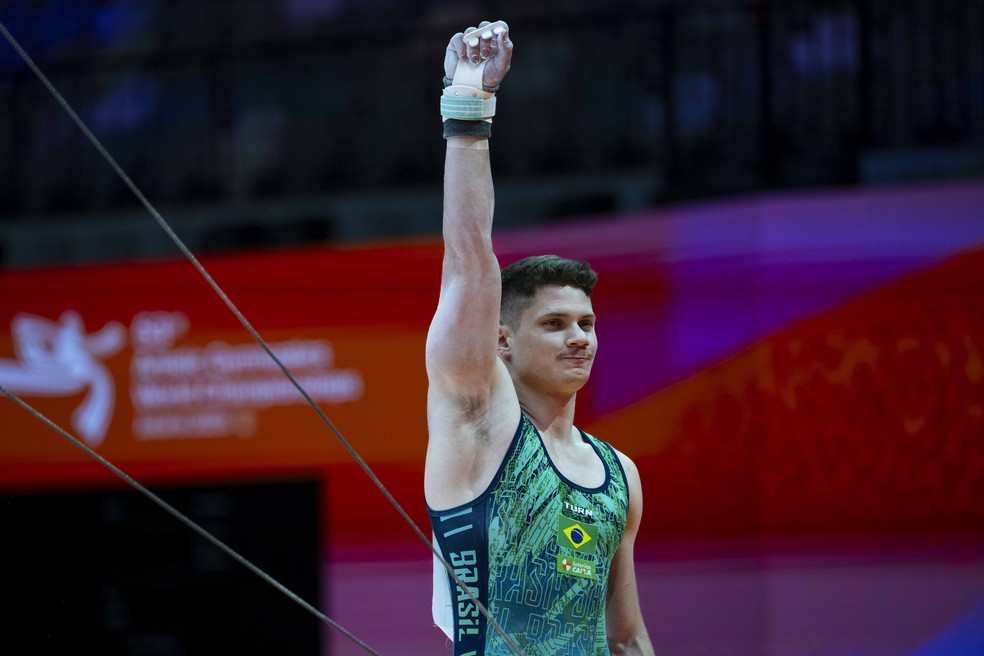 Diogo Soares: terceira final do individual geral em Mundiais — Foto: MeloGym/CBG