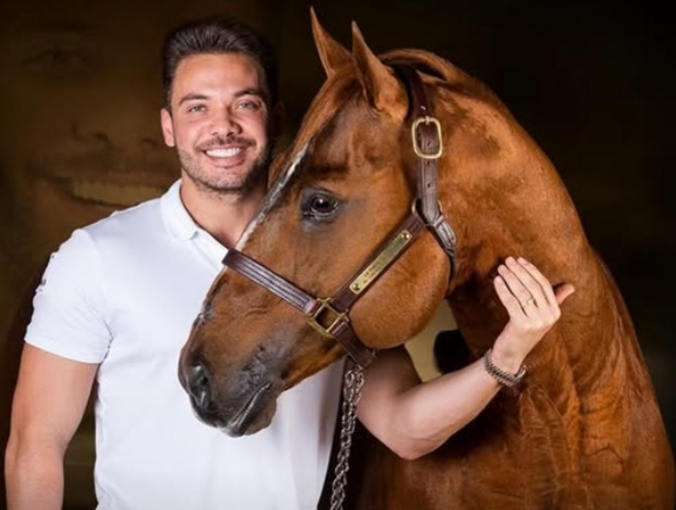 Wesley Safadão segue tendência de estrelas sertanejas no agronegócio — Foto: Reprodução Instagram @harasws