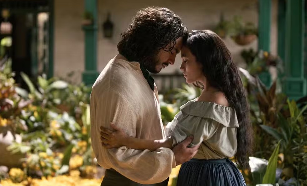 O casal Jos&eacute; Arcadio Buend&iacute;a e &Uacute;rsula Iguar&aacute;n, da s&eacute;rie 'Cem anos de solid&atilde;o' &mdash; Foto: Divulga&ccedil;&atilde;o