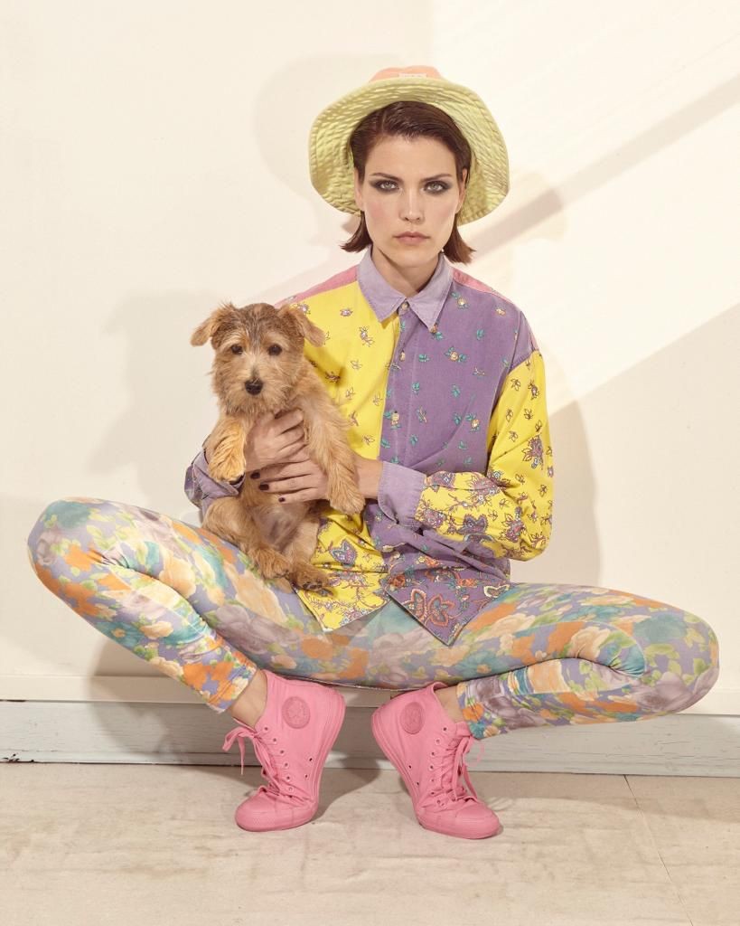 Loja de roupas vintage reúne hits dos anos 1980 e 1990 da moda brasileira