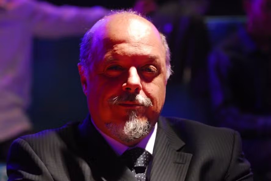 Imagem ilustrativa sobre Roney Facchini, ícone de Rá-Tim-Bum, morre aos 73 anos