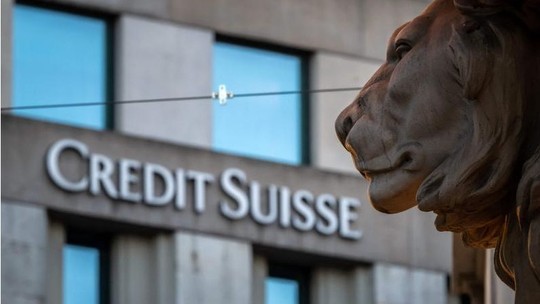 Corte de empregos no Credit Suisse deve ser ampliado para mais de 9 mil após compra pelo UBS