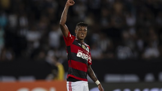 Flamengo trava renovação de Bruno Henrique, que se sente desprestigiado e ouve clubes interessados; saiba quais