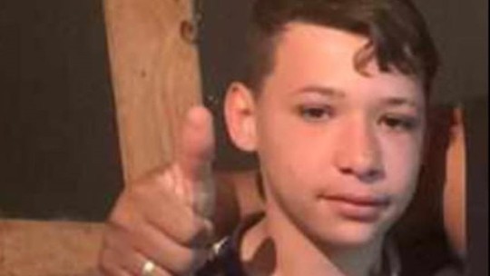 Jovem de 15 anos ia ao dentista quando foi morto por PMs no Guarujá, dizem familiares