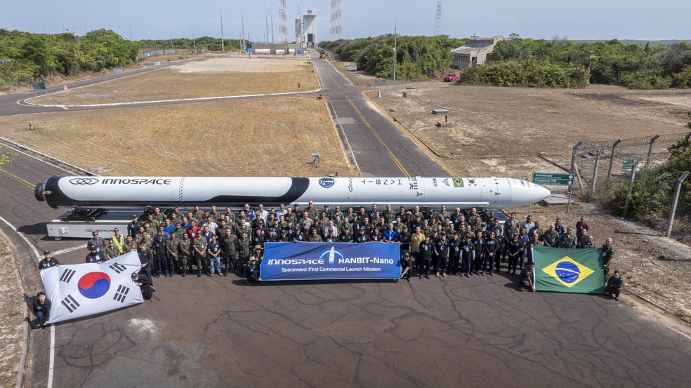 Foguete HANBIT-Nano, que será lançado do Centro de Lançamentos de Alcântara no sábado (22) — Foto: Divulgação / FAB