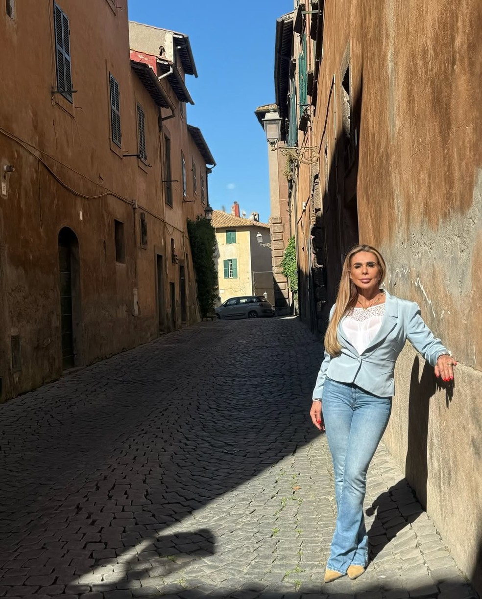 Aos 55 anos, Andrea Sunshine fala sobre rela&ccedil;&atilde;o com namorado de 35 &mdash; Foto: Reprodu&ccedil;&atilde;o Instagram