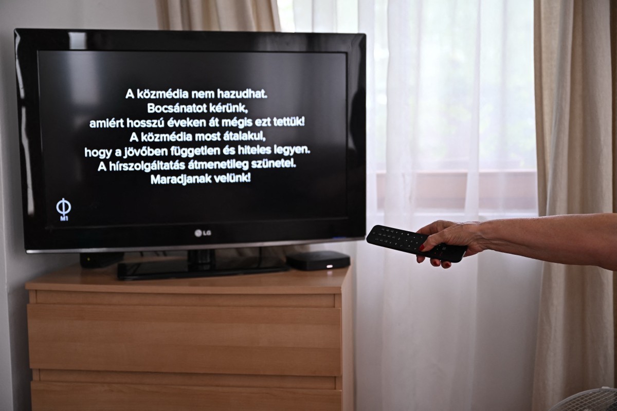 'Mentiras de Orbán': TV estatal da Hungria interrompe programação para pedir desculpas por mentir; veja vídeo