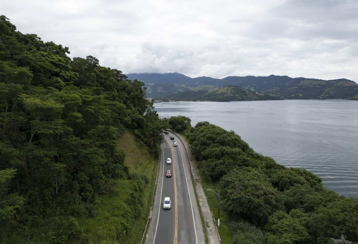 Vai viajar? Saiba como estão as estradas que levam os cariocas aos ...